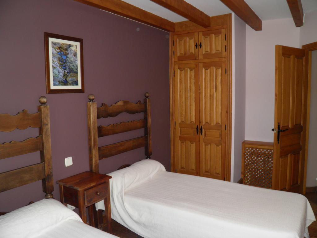 Mirasierra II Y III Navarredonda de Gredos Buitenkant foto